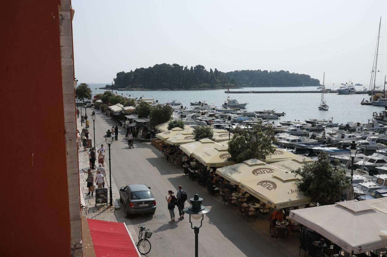 Apartment Riva Rovinj Eksteriør bilde